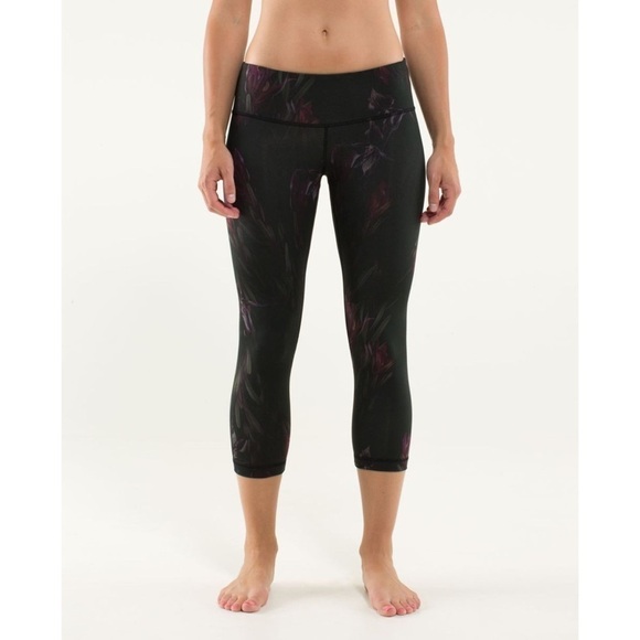 LULULEMON Wunder Under Crop Midnight Iris 4 - Picture 8 of 8